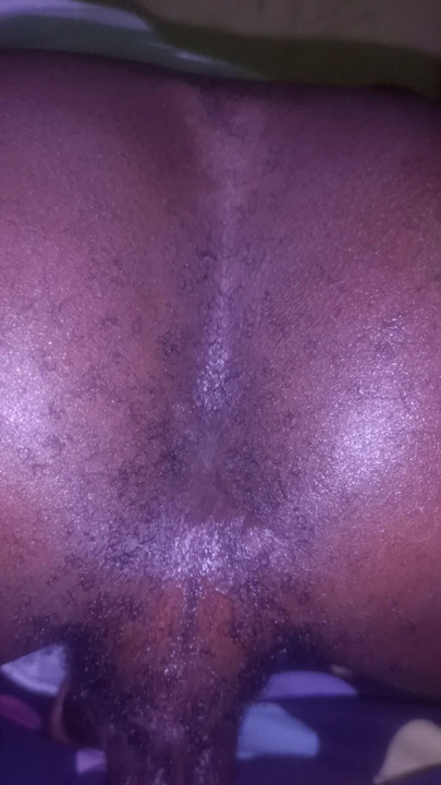 My tight bussy needs stretching