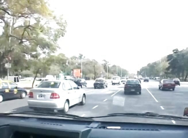 להרים לשלישייה אנאלית