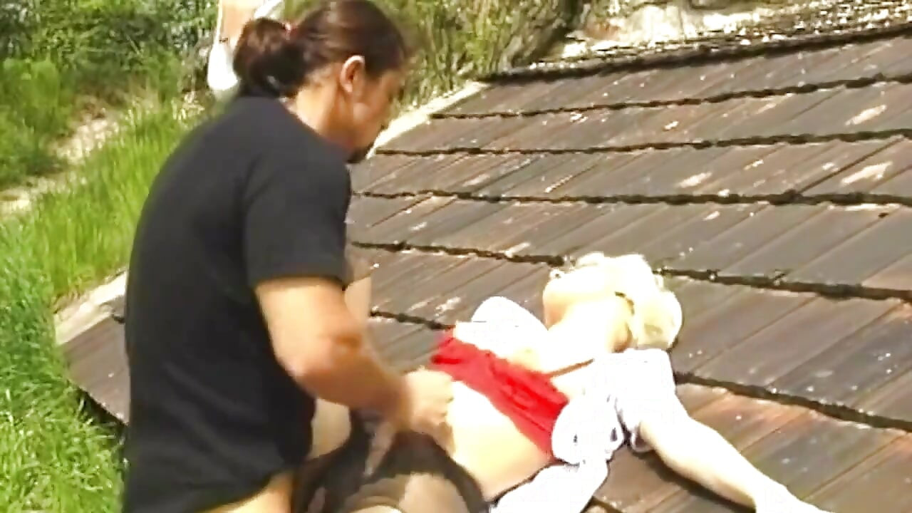 Blonde Amateur Takes Cock on Outdoor Roof