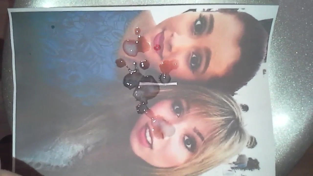 Sborra su Ariana Grande e Jennette McCurdy