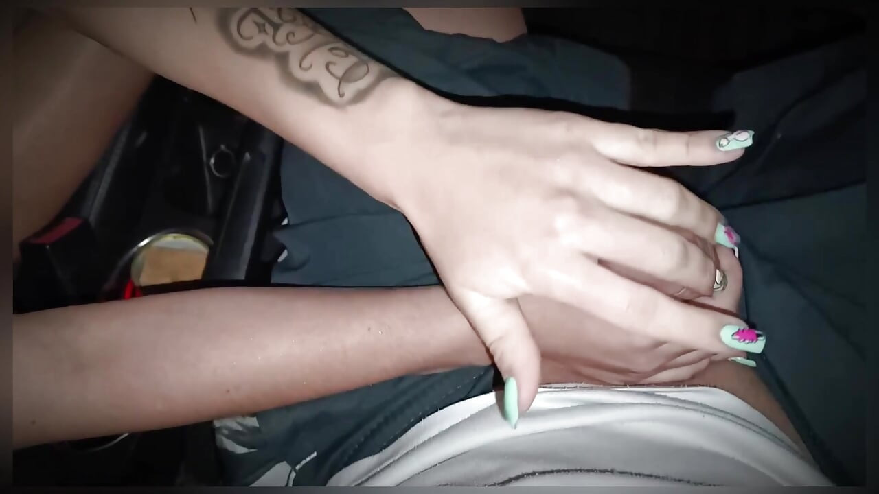 Nachtspaziergang durch die Stadt und Anal-Creampie mit der notgeilen Schlampe meiner Stiefschwester Teenager