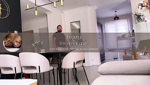 Aku menyuruhnya jilat memekku dan bikin aku muncrat