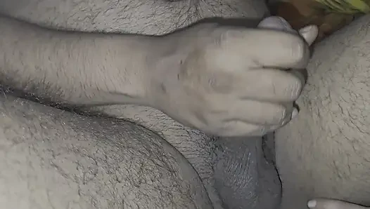 Istriku nyepong penisku