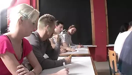 Awesome porn video – Sexy teens show sexual cravings by BB-VIDEO Produktion