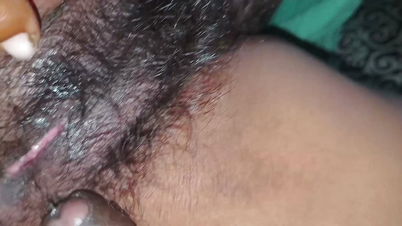 Dewar ne bhabhi ki chut ko uttejit kiya partea 1
