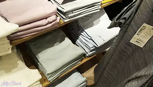 Oral Creampie in Mall - Sex With Beauty In Public Place