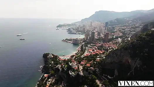 Vixen - emiri momota si cewek cantik dengan tubuh aduhai lagi asik orgasme intens berkali-kali