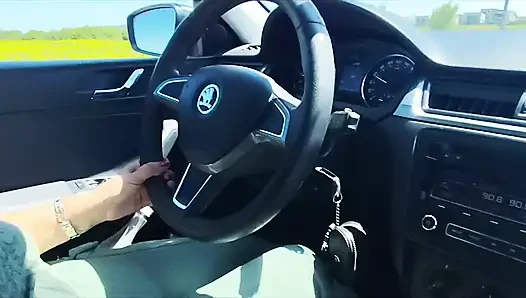 10 minutes of handjob in traffic, public handjob!