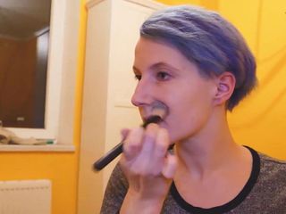 Clip 92A Making Up With Amelia - 07:10min, Sale: $5