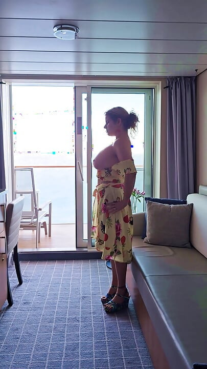 VOYEUR Mommy showing her BIG TITS on her Cruise Ship Balcony after Stripping in her Cabin