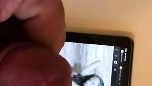 Haraç melle1996 ve güzel göğüslerini dökün!