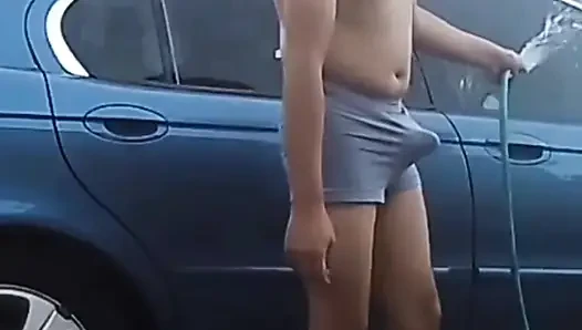 İsa heyecanlı boksörde