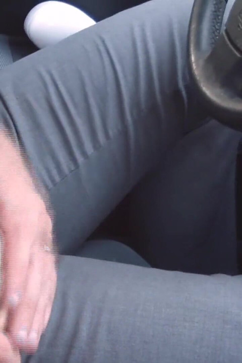 Haciendo footsie en el auto con mi barefeet