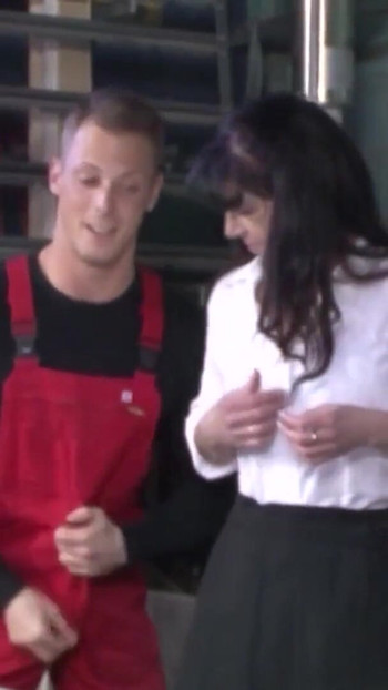 Stunning moment from "Andrea will ficken und ihr Mann schafft es nicht"