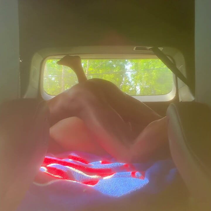 丰满的胖美女多米尼加骑乘继父的大黑