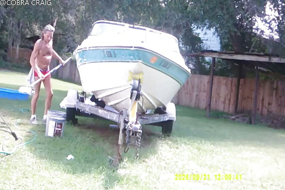 9-21-26 COBRA STARTS THE BOAT THE WHOLE TIME BIT CH ING THE LADY NEXT DOOR IS A HI IQ MORON AND THE LOVE BUGS.