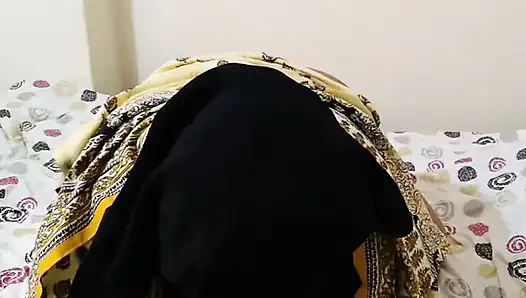 Tante ngentot aku waktu orang tuaku lagi nggak di rumah