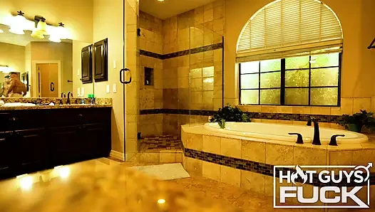 Roman Cains schwanzspiel: ein geschmack von dicker stoß-action mit Molly Mae