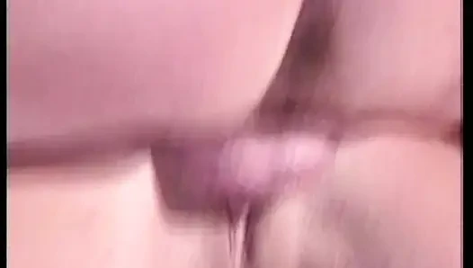 Tarzan fantasy si cewek hot rambut pirang dientot habis-habisan di hutan sampai matanya merem melek