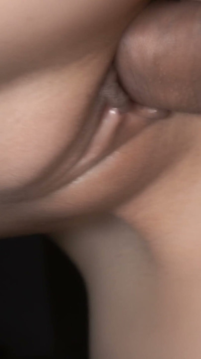 愛情たっぷりのセックスと同じくらい美しい、トロトロの膣内射精 | クリップ 1