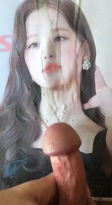Cum on IZONE Maknae