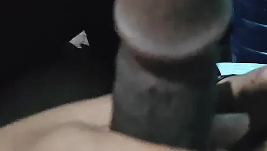 Karı Ve Eşi Ne Chup Chap Kand Kar Diya
