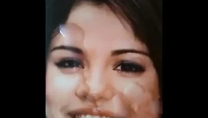selena gomez kaltak haraç