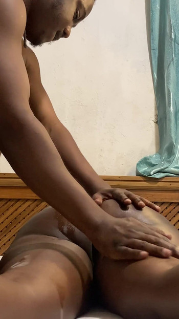 C’est une femme douce, parfaite et infidèle qui se fait bien baiser