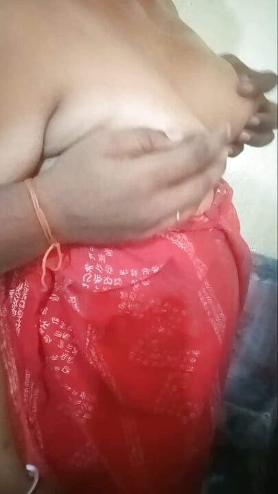 Dewar ji ne bina awaz kare piche se pakad ke chod diya maine bhi bina awaz ke chudwa liya