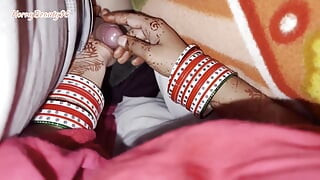 Indiai desi bhabhi nagy seggű baszása