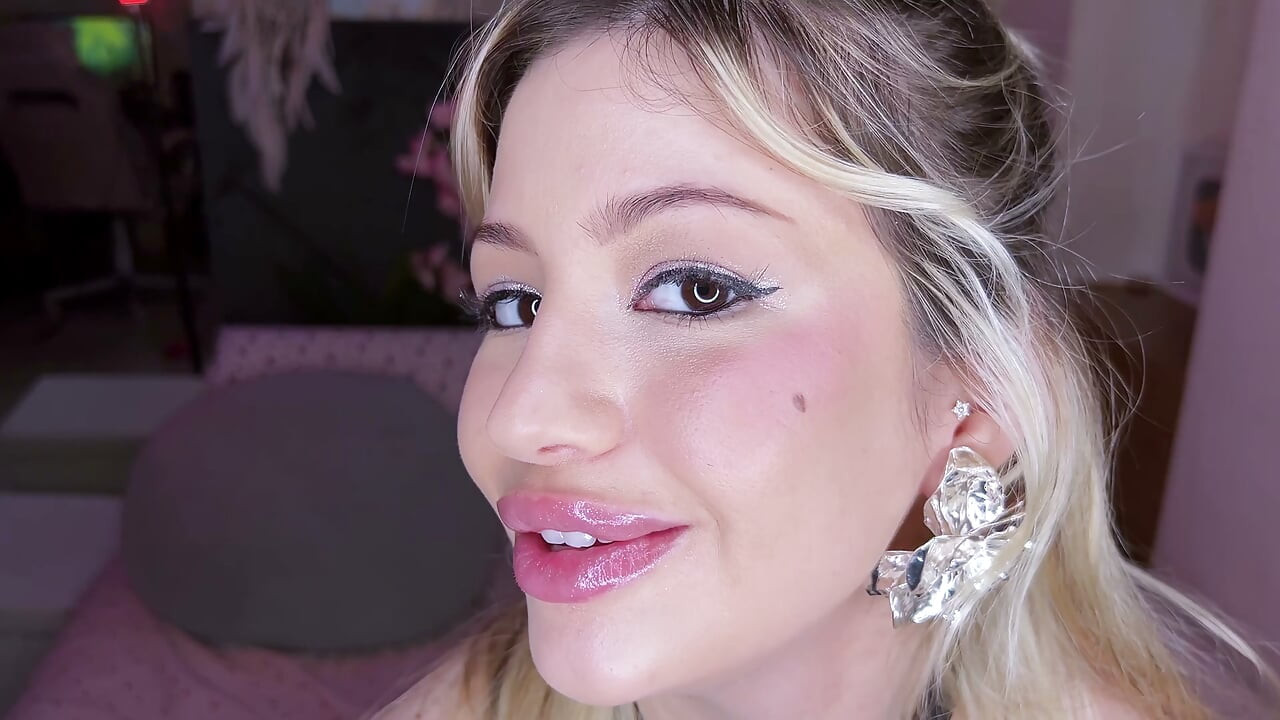 Lips Fetish: My Best Plump Lips Scenes in One Pack