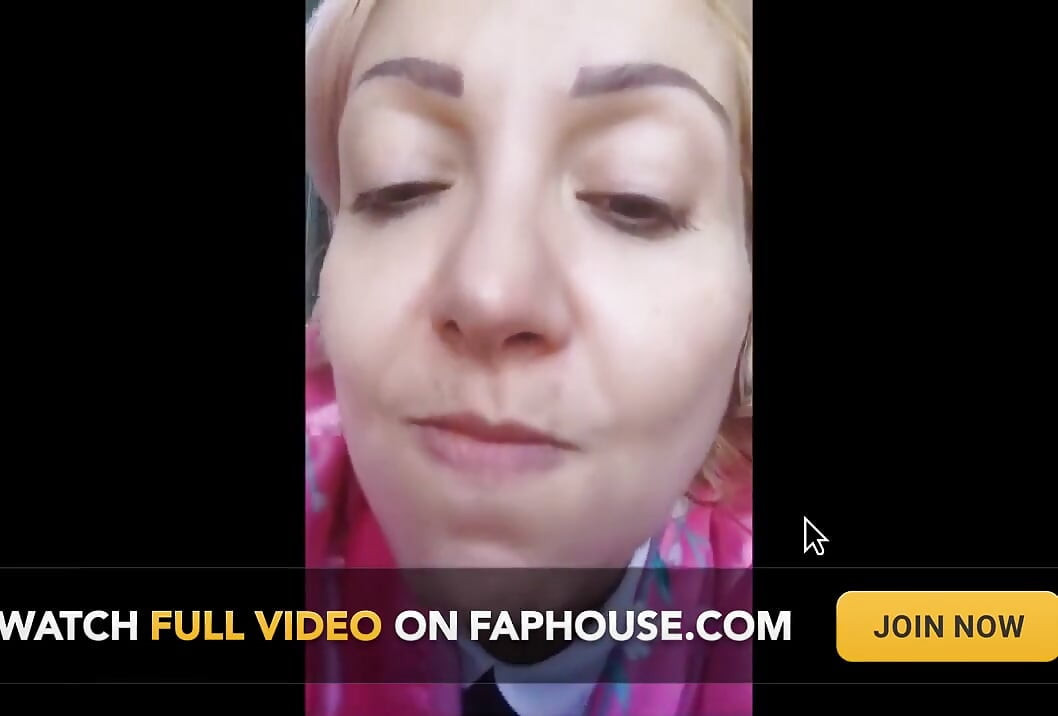 我不應該把手指伸進鼻子里，但我非常喜歡它......