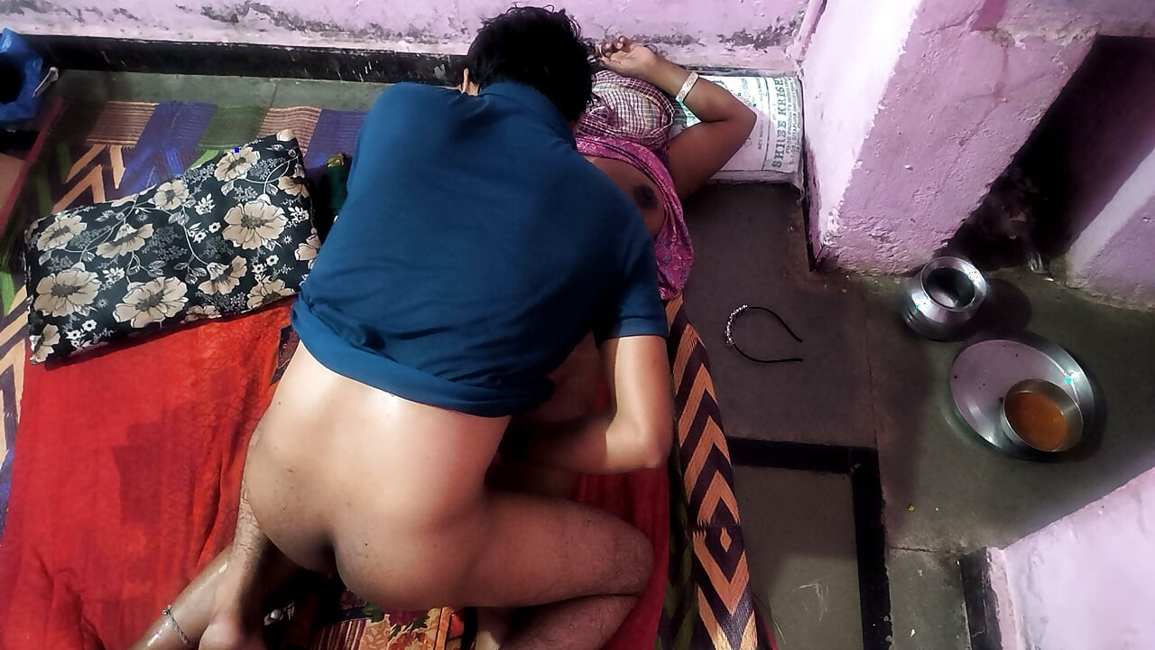 Vídeo sexy viral de um tio-avô bangladeshiano e a sobrinha por afinidade
