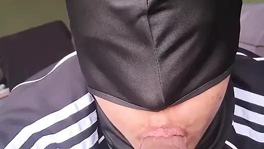Cewek itu punya kendali