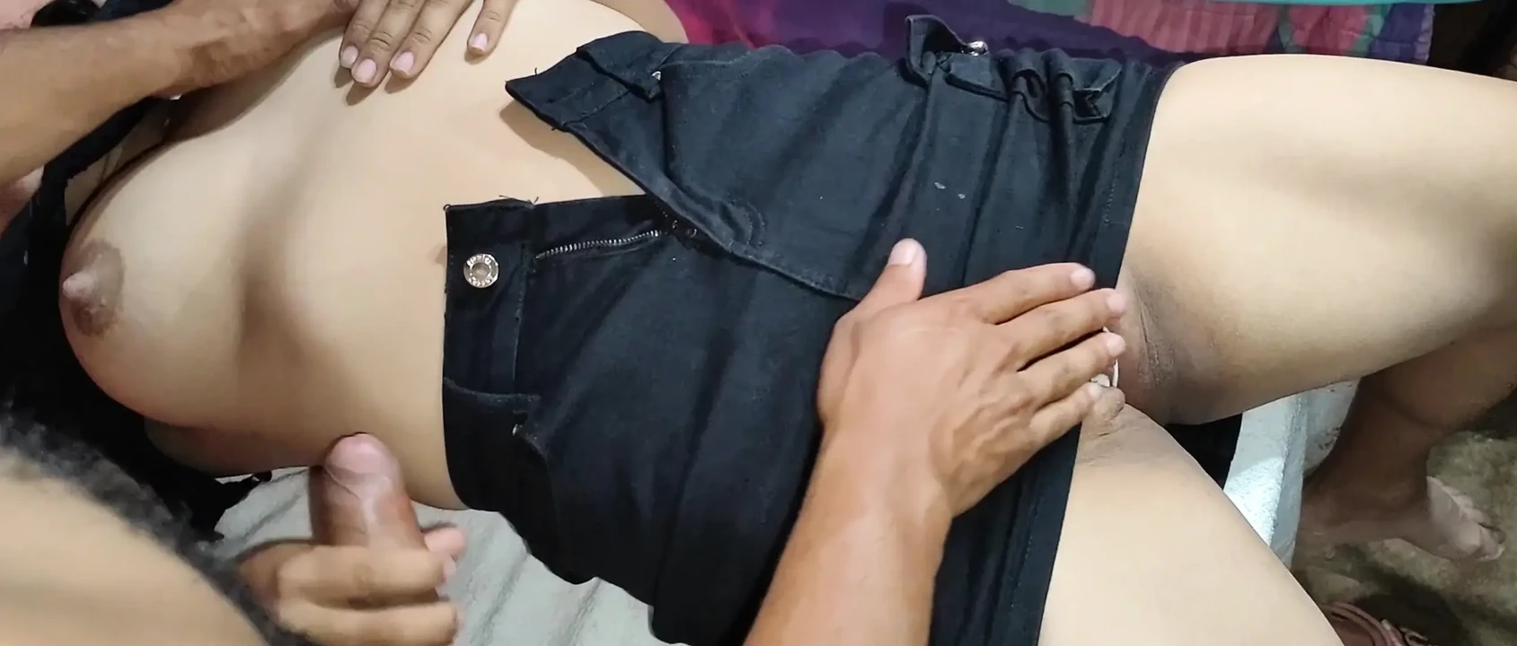 Open and break my 18+ stepsister's tight pussy and cum inside in Tamil India from xvideos