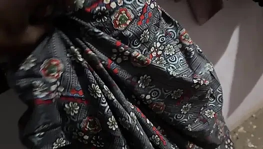 Индийская горячая девушка трахается с бойфрендом, индийское секс-видео