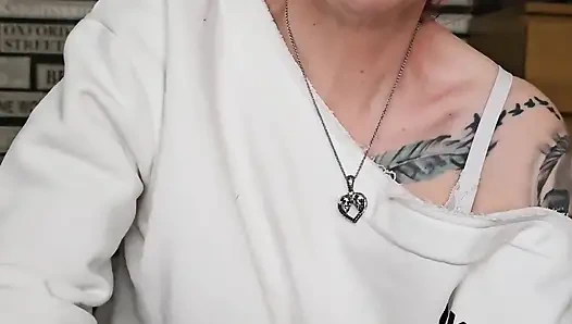 Грязные разговоры жены об измене мне со своим новым другом