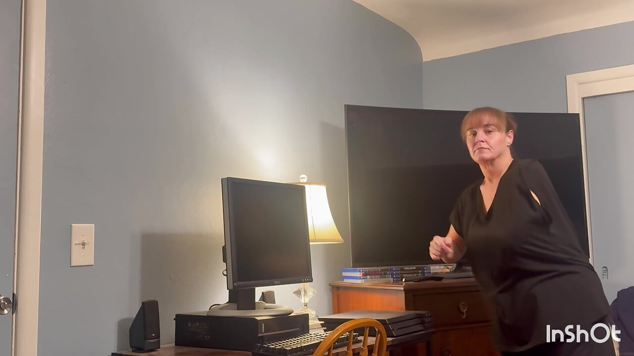 Mature mom craves cock in all her holes and cum in her asshole