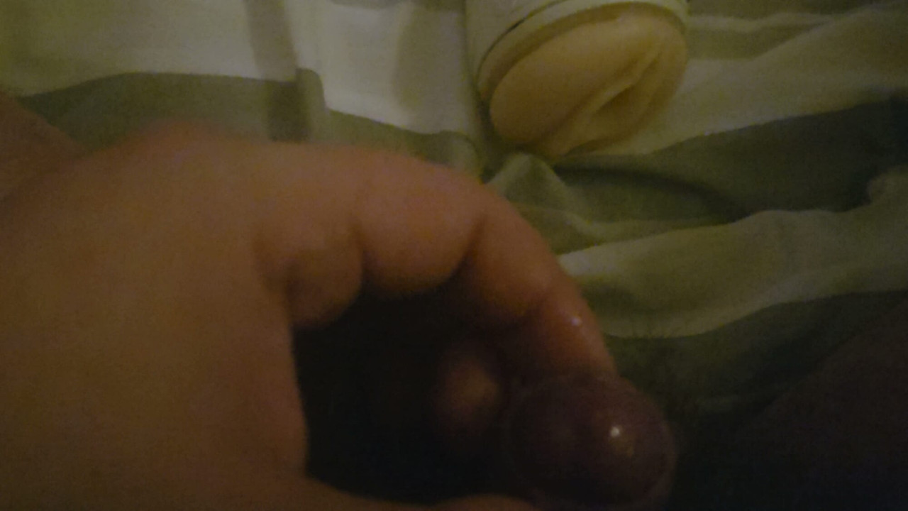 Vědí nějaké cougars nebo manželky, jak si poradit s kapajícím mokrým ptákem?