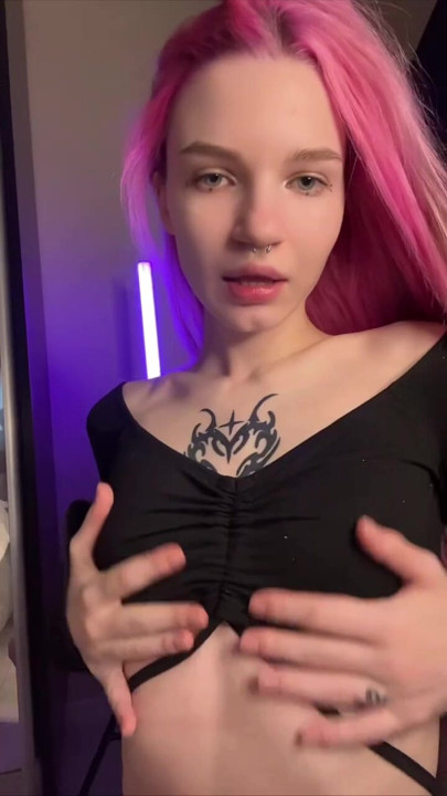 Woke up dripping, touching myself Subscribe or you’ll MISS it!