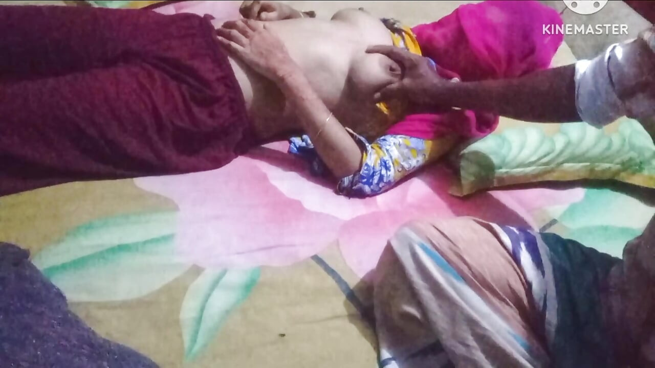 Bangladeshi stepsister give me massage. me give a massage his bobs