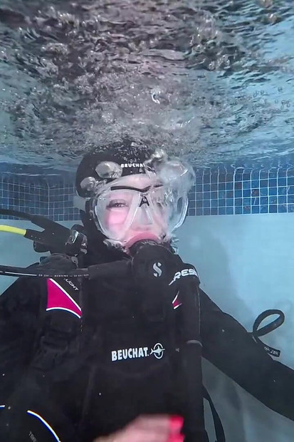 Bubble Tease: Underwater JOI in Full Scuba Gear