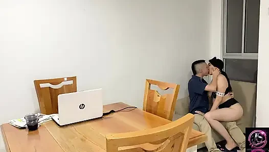 Colombian woman fucks young while no one is home
