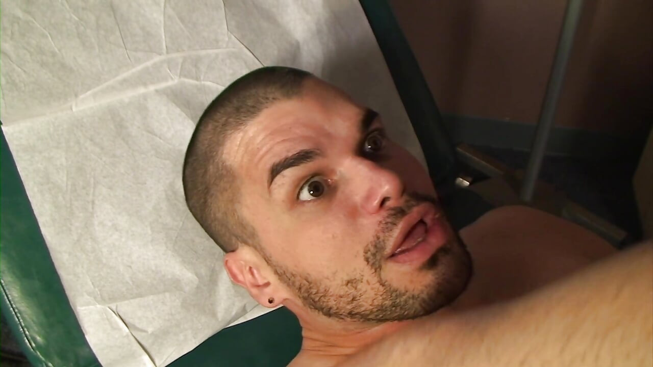 Tattooed Doctor Blows His Patient's Cock After a Routine Checkup