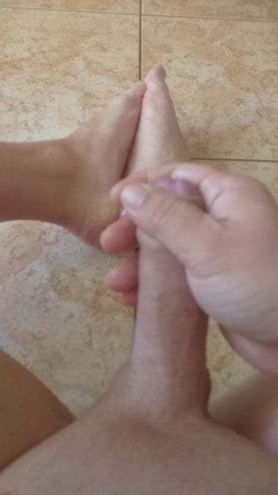 Cum on my feet