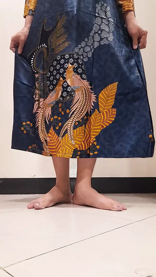 Try woman clothes in department store #2