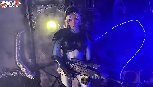 Starcraft'tan azgın Nova yarak emiyor ve döl yutuyor