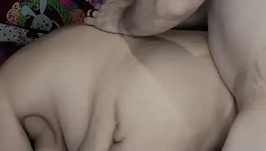 Murid nakal ini dicrot di dalam sama kontol besar di kelas seks