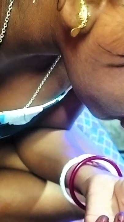Mamoni bhabi so romentic dick kissing so sexy and hot mouth kiss bloujob | Clip 2