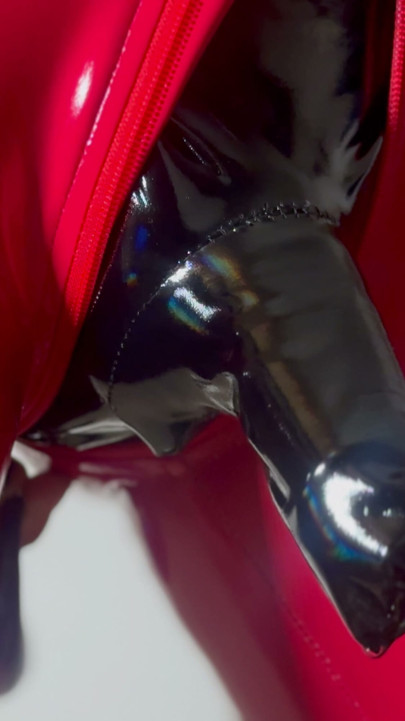 Squirting with vibrator
